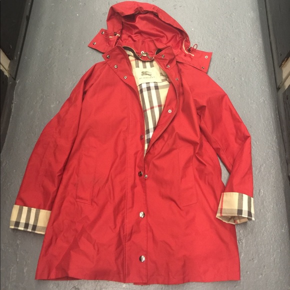 red coat burberry